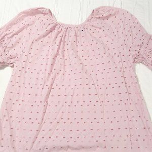 Universal Threads Pink eyelet top with Princess sleeves
